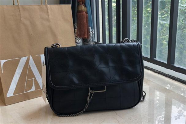 zara流浪包多少钱,zara流浪包多少钱双十一