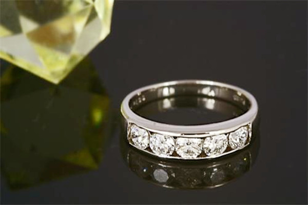 pt900和pt950的区别,pt990和pt950的区别