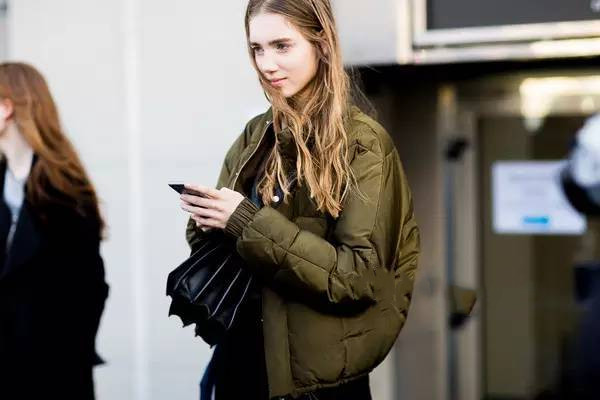 微胖女孩冬天怎么穿搭,微胖女生搭配冬天衣服