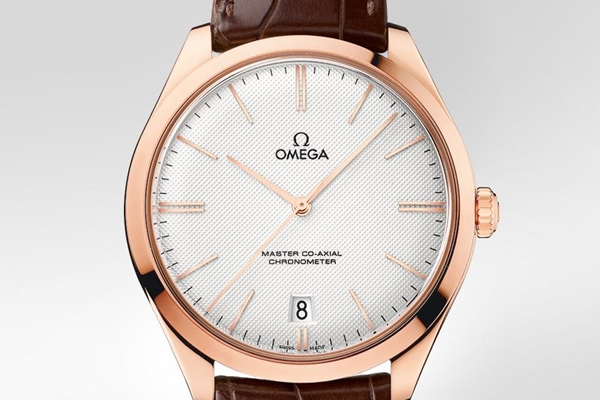 手表进水一般多久生锈,手表进水有一个月了里面会不会锈