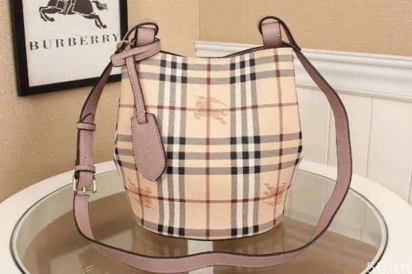 巴宝莉的包包质量怎么样,巴宝莉女包怎么样