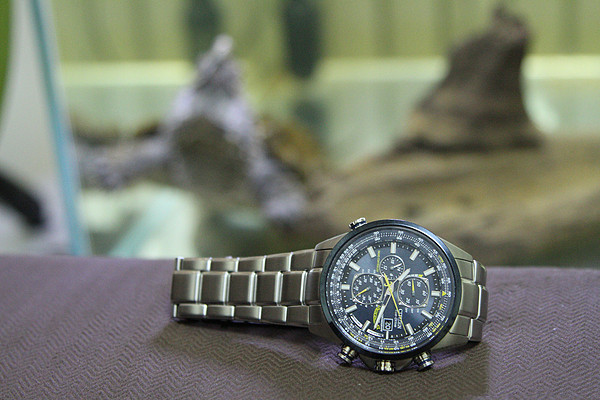 复刻的手表跟正品有什么区别,买手表买复刻的还是正品的