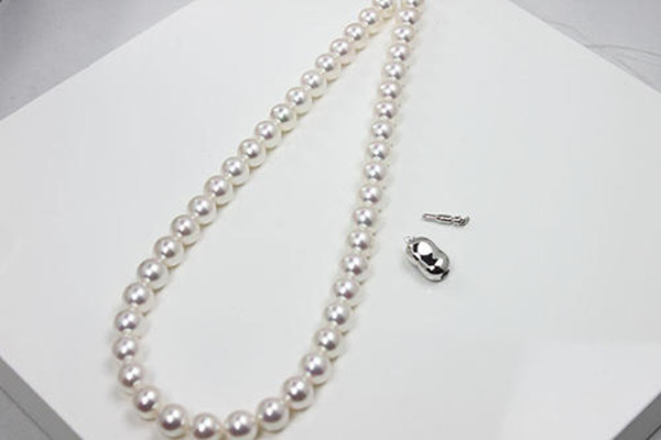 白珍珠和粉珍珠哪个好看,白珍珠和粉珍珠哪种好? 白珍珠和粉珍珠哪个好看,白珍珠和粉珍珠哪种好?