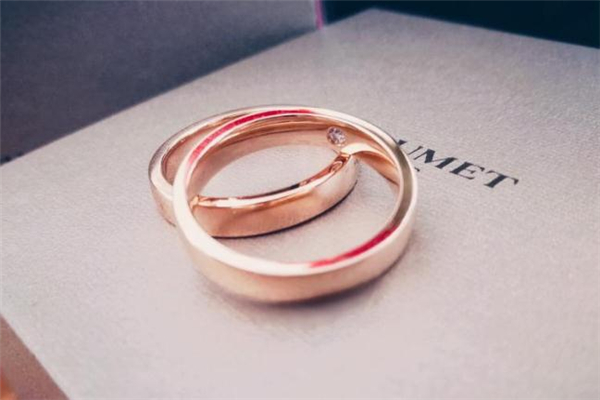 钻戒和戒指有什么区别,对戒和钻戒有什么区别吗