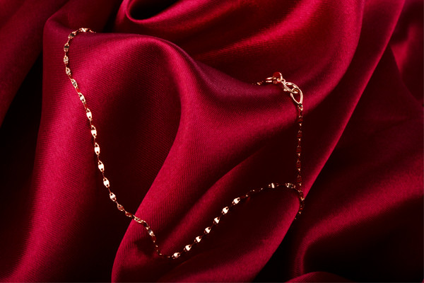 18k玫瑰金项链多少钱,18k金手链大概多少钱