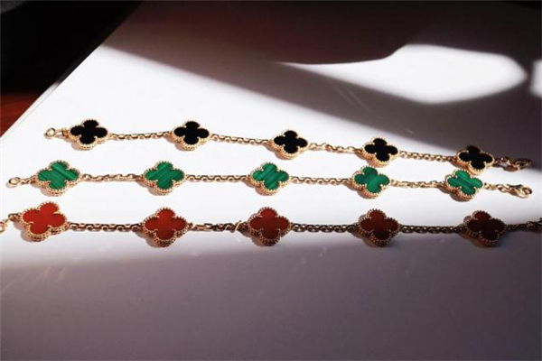 梵克雅宝五花手链尺寸,梵克雅宝五花手链有几个尺寸