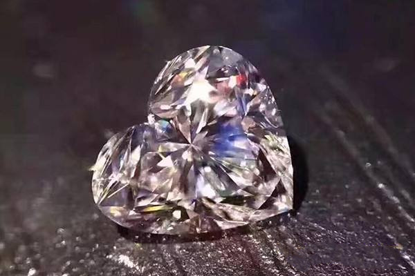 钻石什么形状,常见的钻石形状都有哪些