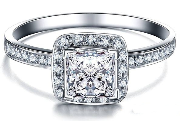 买钻石4c标准是多少,如何介绍钻石的4c