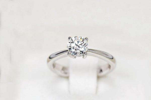 钻石什么形状好,钻石戒指选什么形状比较好