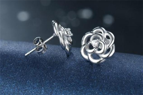 熊银匠官方旗舰店,熊银匠银饰怎么样 熊银匠官方旗舰店,熊银匠银饰怎么样