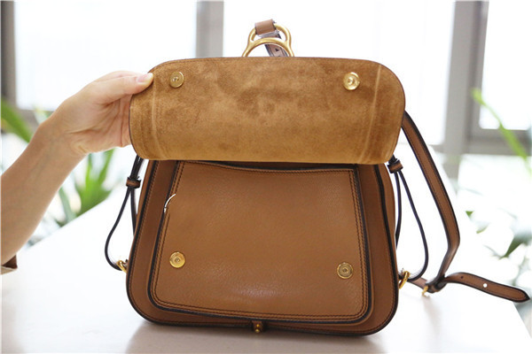 如何挑选适合自己的包包,怎么挑包包款式