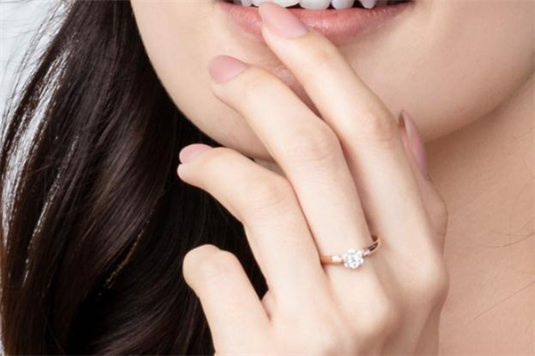 宝灵珠宝的黄金怎么样,通灵珠宝项链