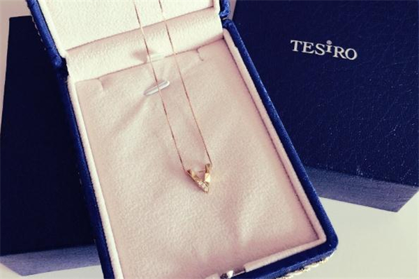 通灵珠宝是哪里的品牌,通灵珠宝怎么样