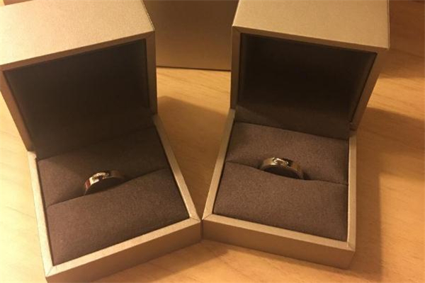 尚美巴黎liens对戒价格尚美巴黎liens戒指寓意-安利屋,尚美巴黎对戒价格表