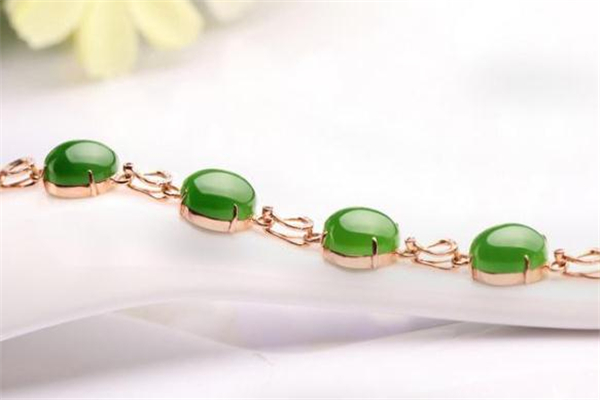 玉镶金手链图片及价格,金镶玉项链多少钱一条