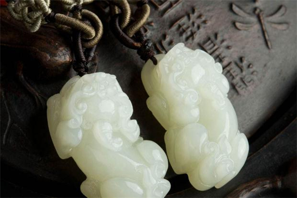 玉貔貅不适合什么人佩戴,男人佩戴和田玉貔貅好不好