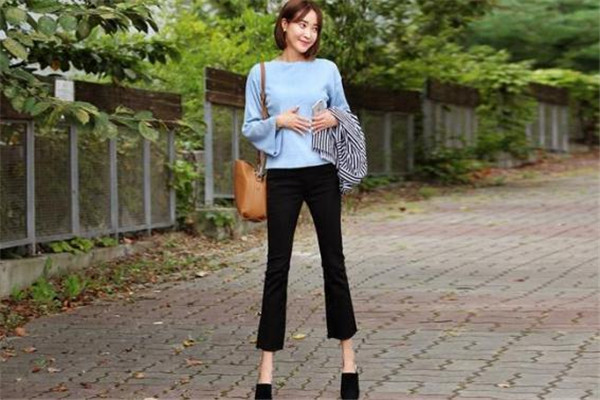 修身微喇叭裤搭配图片,修身微喇叭裤搭配