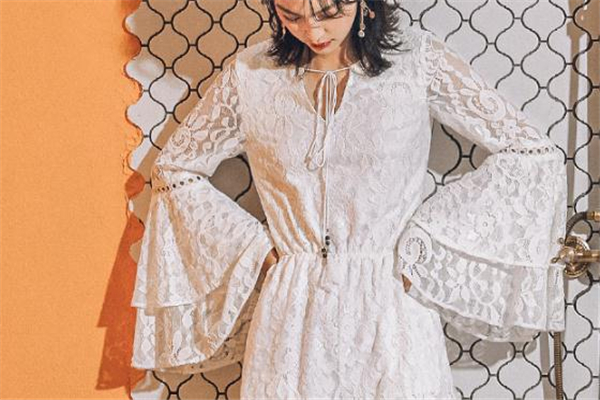 纯色连体裤搭配什么鞋子,纯色连体裤