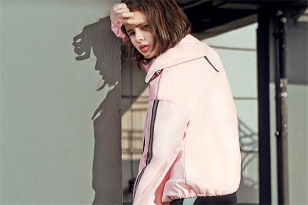 三合一冲锋衣买大一点还是小一点,冲锋衣买大一点还是小一点知乎 三合一冲锋衣买大一点还是小一点,冲锋衣买大一点还是小一点知乎