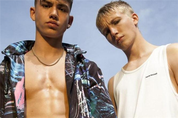 yairz是什么牌子,maharishi是什么牌子