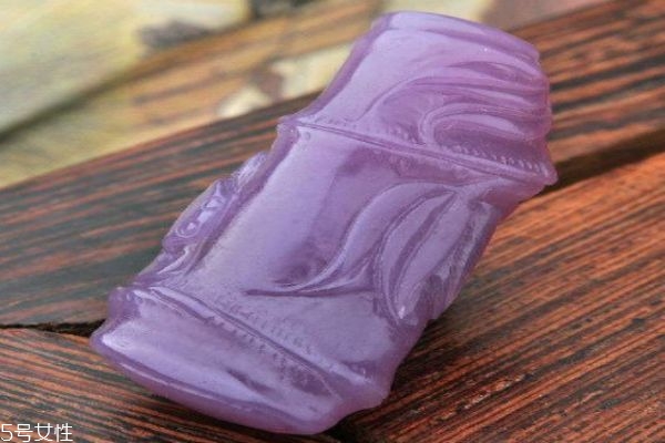 紫丁香玉是什么玉,丁香紫玉属于什么玉石