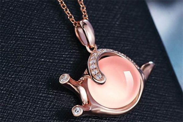 芙蓉石真假辨别方法,芙蓉石如何辨别真假