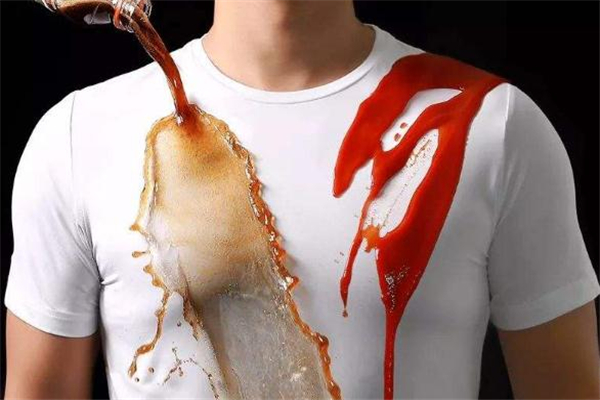 如何洗掉衣服上的可乐渍,衣服弄到可乐能洗掉吗