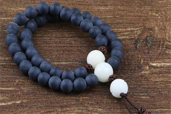 药珀是天然的还是合成的,药珀怎么形成的