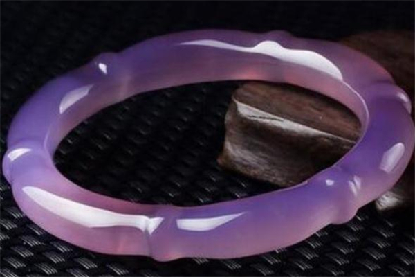 怎么区分玛瑙紫色是真是假?,天然紫玛瑙怎么鉴别真假