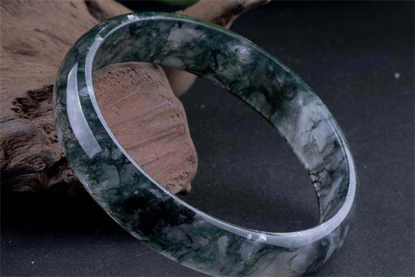 什么样的水草玛瑙值钱,水草玛瑙的价格