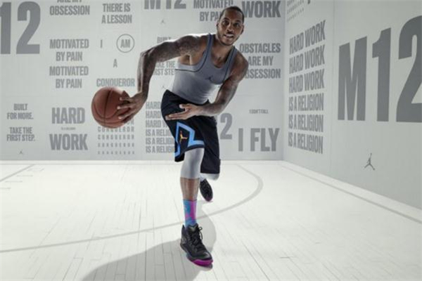 脚比较宽穿什么篮球鞋子,脚面宽的人适合穿什么篮球鞋 脚比较宽穿什么篮球鞋子,脚面宽的人适合穿什么篮球鞋