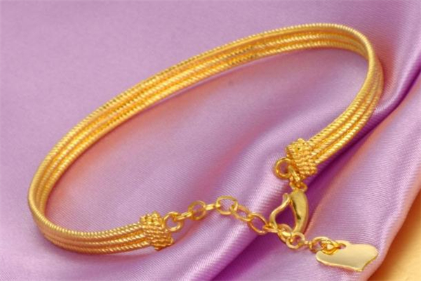 黄金手镯活扣的好还是死扣的好,金手镯买死扣还是活扣的好