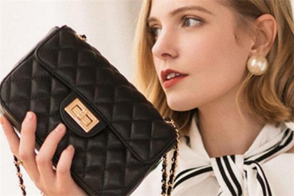 经典菱格包包是什么牌子,菱格包包有哪些牌子
