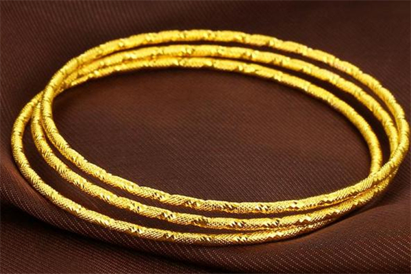 顺丰寄黄金手镯安全吗,顺丰快递可以寄黄金首饰吗