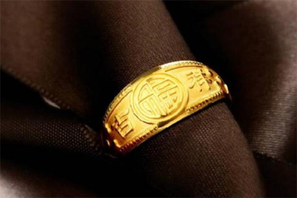 黄金戒指好还是钻石戒指好,钻石戒指黄金戒指哪个更好