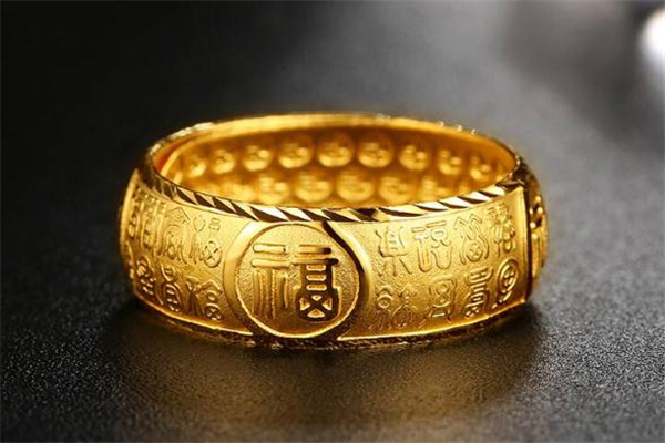 黄金戒指发白是怎么回事,金戒指变白怎么办