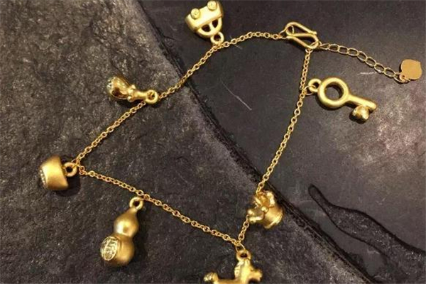 黄金定制项链,哪里可以定制黄金饰品