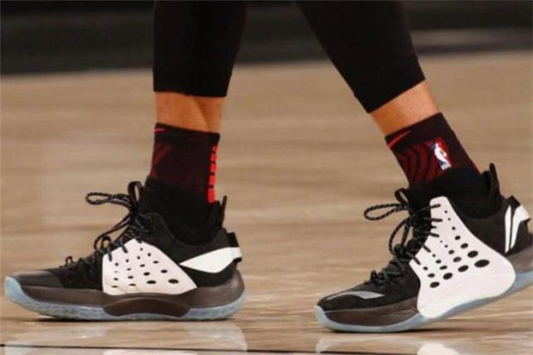 kt4和音速8哪个好,音速8和kt6