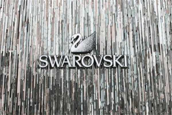 施华洛世奇是几线品牌,施华洛世奇差不多的牌子有哪些