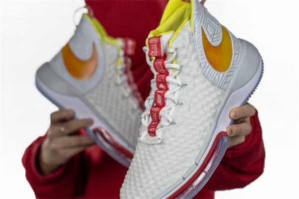 nike alphadunkep测评,Nike | ALPHADUNK EP