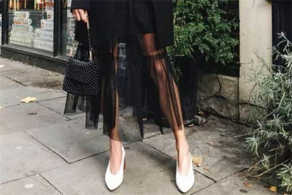 冬天穿什么鞋子显腿长,小个子冬季穿什么鞋子显高