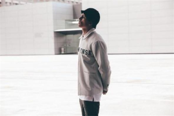 lovely是什么品牌,lovelylassie是什么牌子