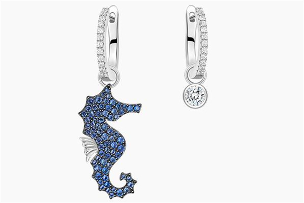 不对称耳环哪边带长得,不对称耳环长的戴左还是右