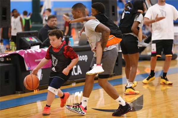 阿迪达斯利拉德6评测,阿迪达斯利拉德6配色大全