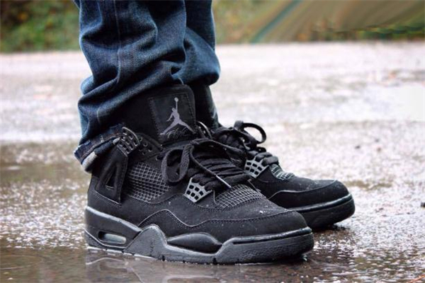 aj4黑猫2020值得入手吗,aj4黑红复刻发售时间 aj4黑猫2020值得入手吗,aj4黑红复刻发售时间