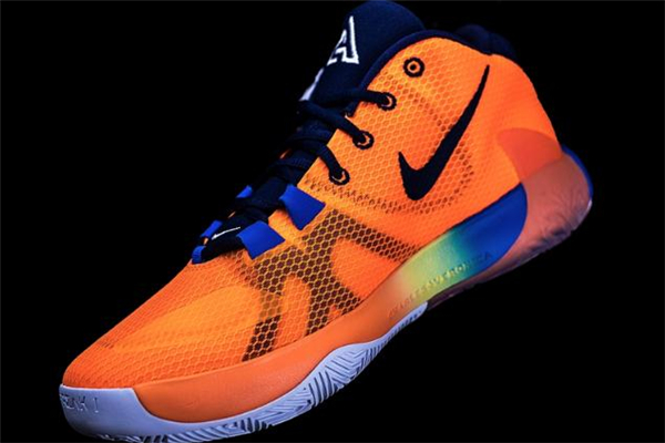 字母哥1代偏码吗,字母哥一代偏码吗