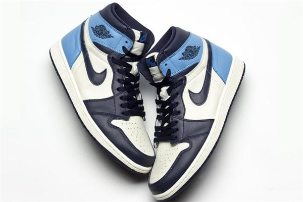 aj1北卡蓝有几个版本,aj1北卡蓝是什么时候发售的 aj1北卡蓝有几个版本,aj1北卡蓝是什么时候发售的