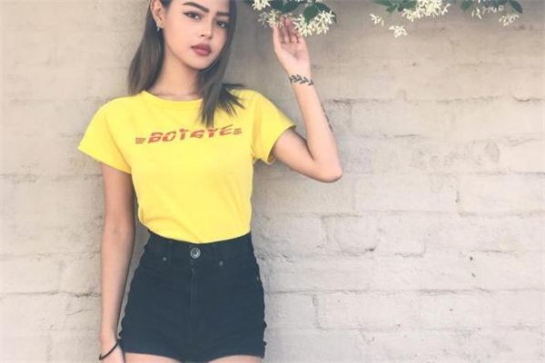 适合海边旅游的穿搭,海岛穿什么颜色衣服