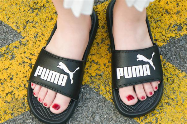 puma拖鞋可以沾水吗,彪马不能沾水吗 puma拖鞋可以沾水吗,彪马不能沾水吗