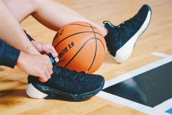 KT4适合打什么位置,kt5适合什么位置